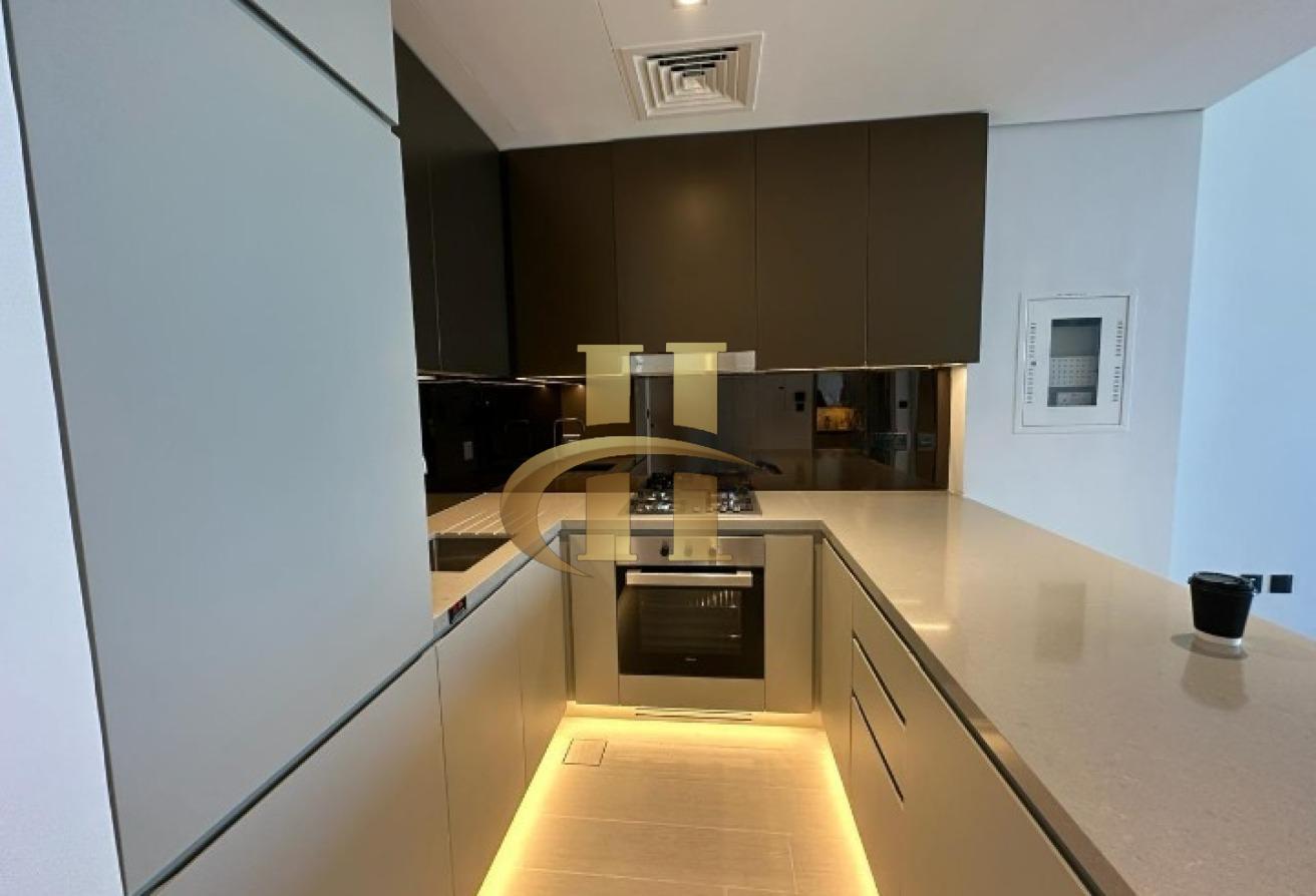 Brand New | Pool View | Elegant photo 3