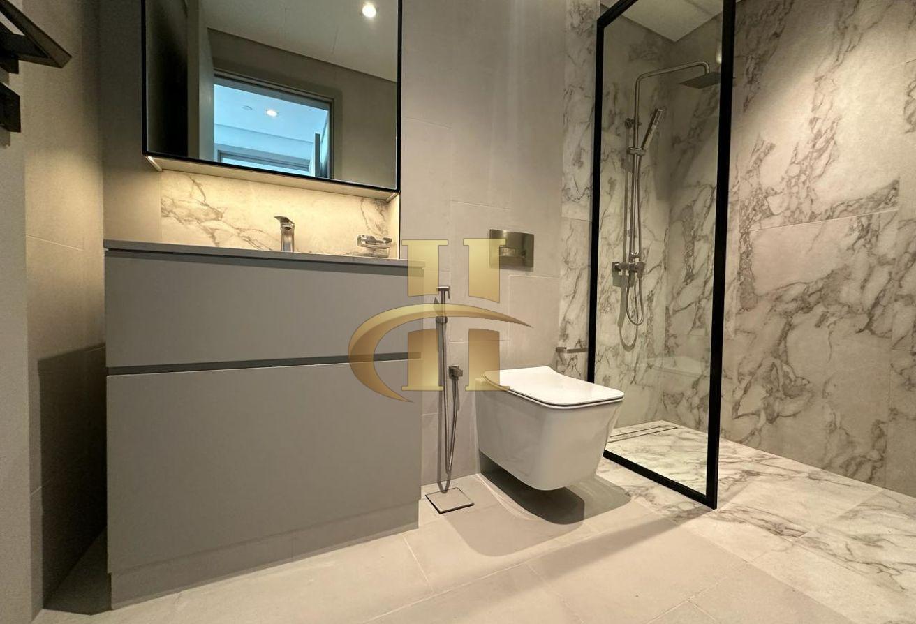 Brand New | Pool View | Elegant photo 26