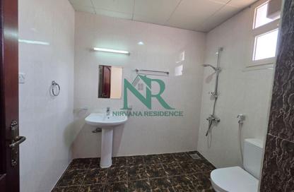 Villa - 5 - 6 for rent in Mohamed Bin Zayed City - Abu Dhabi