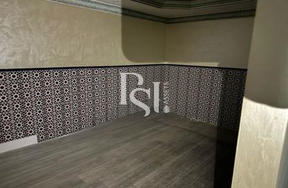 Office Space - Studio - 1 Bathroom for rent in P2737 - Electra Street - Abu Dhabi