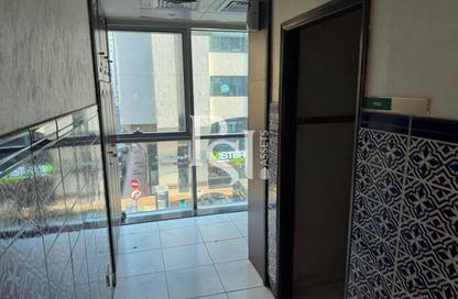 Office Space - Studio - 1 Bathroom for rent in P2737 - Electra Street - Abu Dhabi