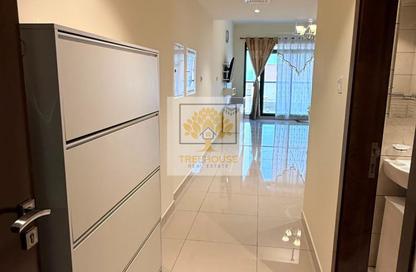 Apartment - 1 Bedroom - 2 Bathrooms for rent in Etlala Residence 2 - Etlala Residence - Dubai Land Residence Complex - Dubai Apartment - 1 Bedroom - 2 Bathrooms for rent in Etlala Residence 2 - Etlala Residence - Dubai Land Residence Complex - Dubai