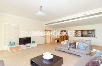 Apartment - 2 Bedrooms - 4 Bathrooms for rent in Al Das - Shoreline Apartments - Palm Jumeirah - Dubai