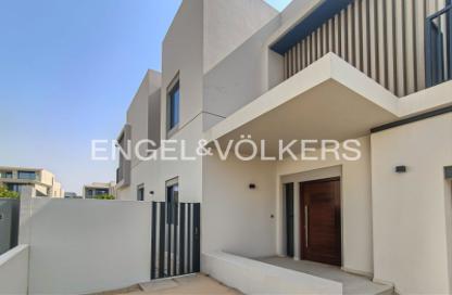 Villa - 4 - 5 for rent in Jebel Ali Village - Jebel Ali - Dubai