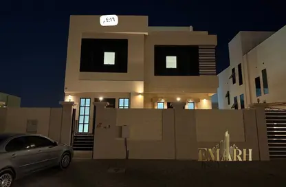 فيلا - 5 غرف نوم - 7 حمامات للايجار في الحليو 1 - الحليو - عجمان