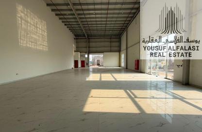 Warehouse - Studio - 2 Bathrooms for rent in Umm Dir - Umm Al Quwain