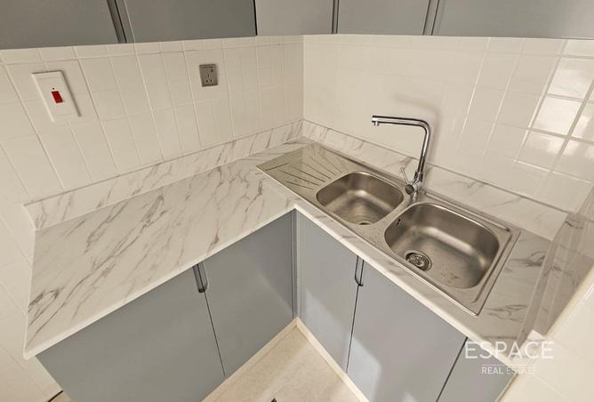 74237686 - Property Image 3