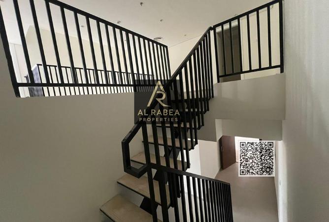 89211203 - Property Image 3