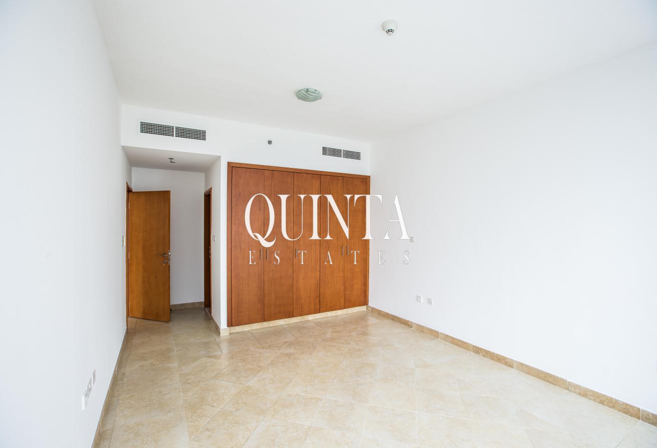 Bright One Bedroom | Unfurnished | Dubai Marina photo 3
