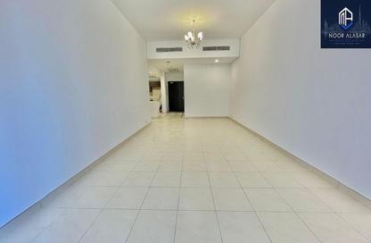 Apartment - 2 Bedrooms - 3 Bathrooms for rent in Latifa Tower - Sheikh Zayed Road - Dubai Apartment - 2 Bedrooms - 3 Bathrooms for rent in Latifa Tower - Sheikh Zayed Road - Dubai