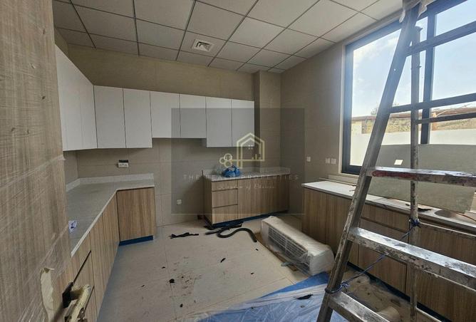 105114709 - Property Image 3