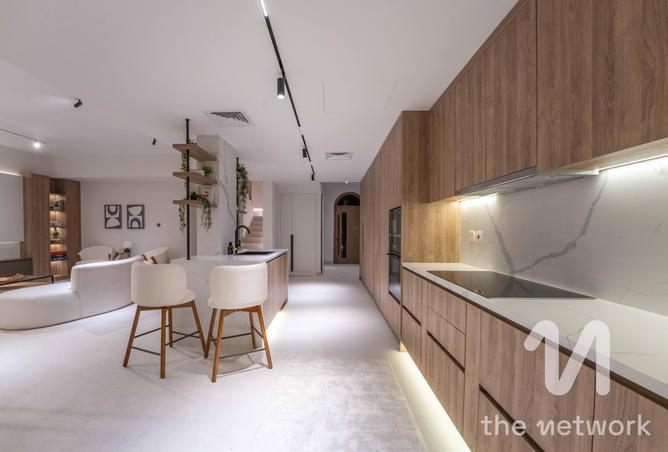 83640187 - Property Image 3