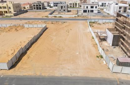 أرض - استوديو للبيع في الرقيبة - السيوح - الشارقة