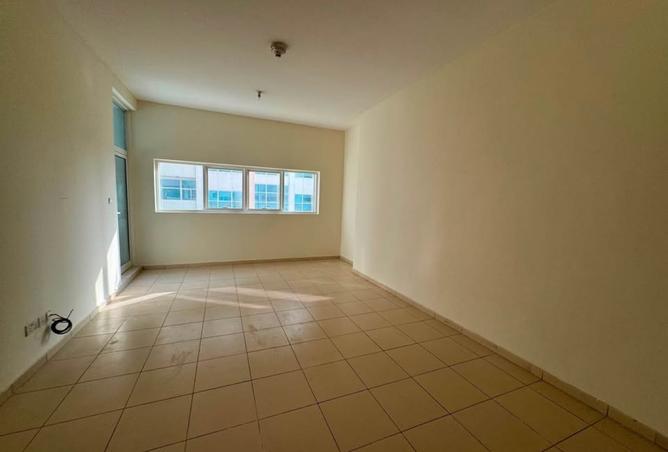 135618171 - Property Main Image
