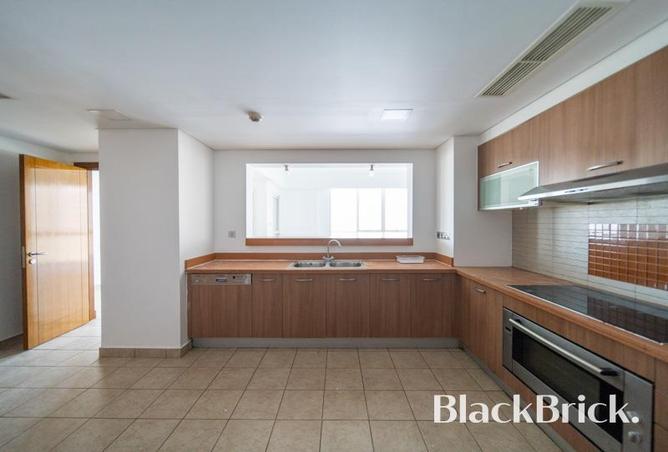 98710231 - Property Image 3