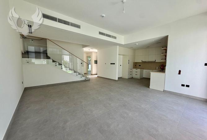 79827317 - Property Image 3