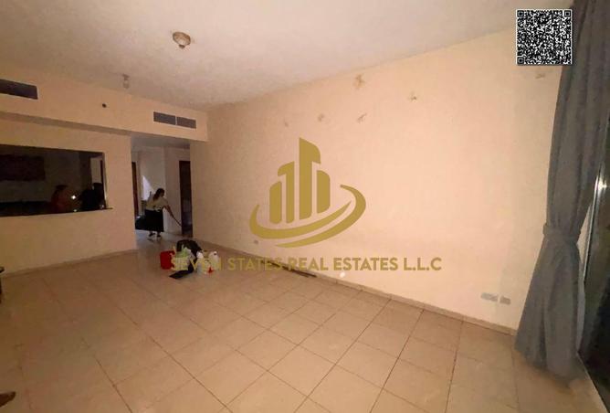 114176597 - Property Image 3