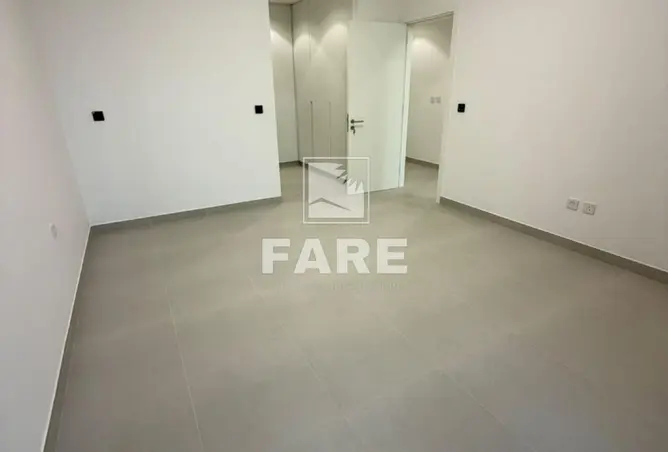 160086695 - Property Image 3