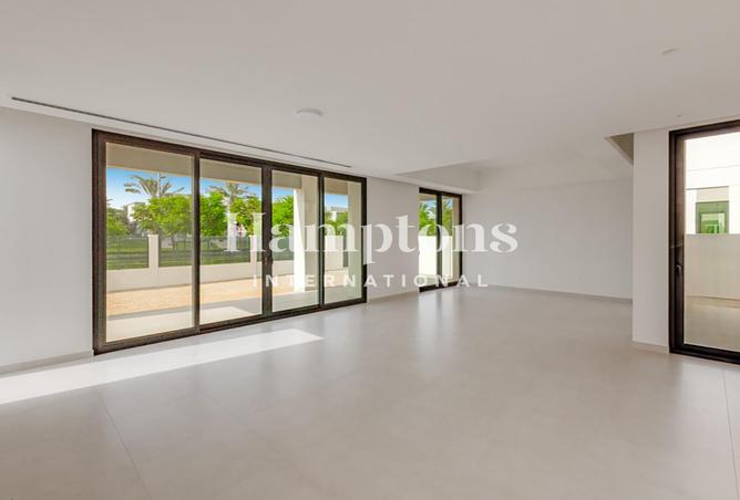 112757317 - Property Image 2