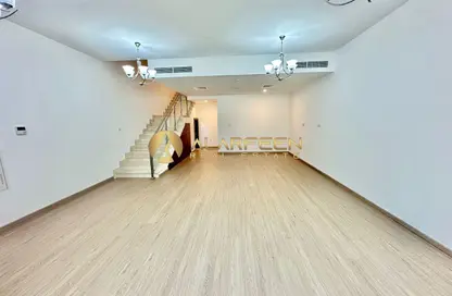 Villa - 3 Bedrooms - 3 Bathrooms for rent in Shaksy Villas - District 15 - Jumeirah Village Circle - Dubai