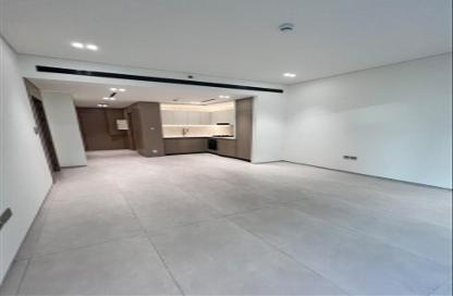 Apartment - 1 - 2 for rent in Binghatti Ivory - Dubai Healthcare City 2 - Al Jaddaf - Dubai
