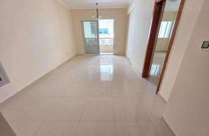 Apartment - 1 Bedroom - 2 Bathrooms for rent in Muwaileh 3 Building - Muwaileh - Sharjah