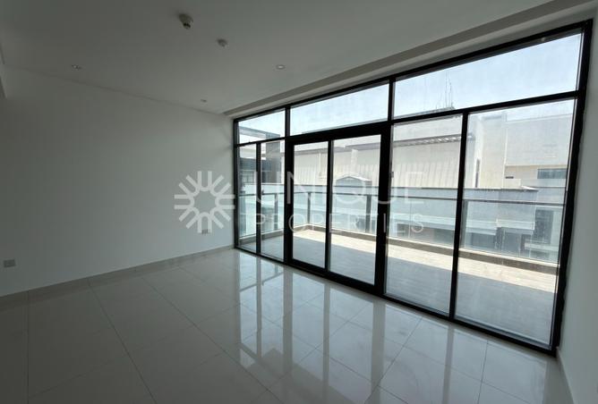 114608615 - Property Image 3