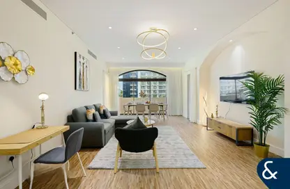 Apartment - 2 Bedrooms - 2 Bathrooms for sale in Golden Mile 1 - Golden Mile - Palm Jumeirah - Dubai