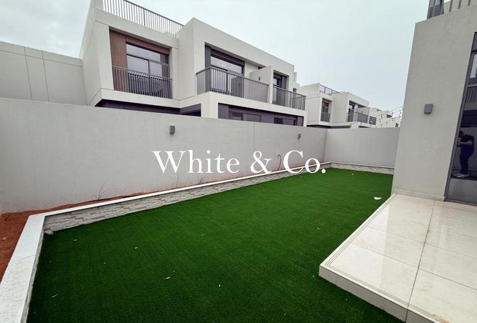 74231349 - Property Image 2