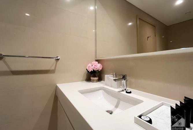 65153728 - Property Image 2