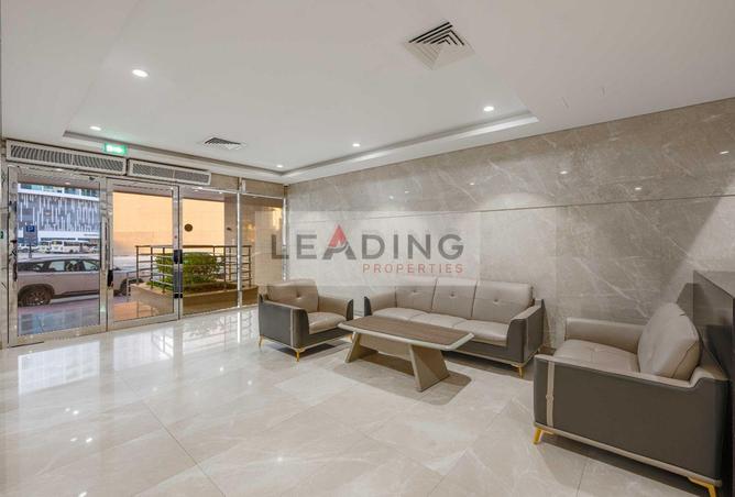 82790236 - Property Image 3