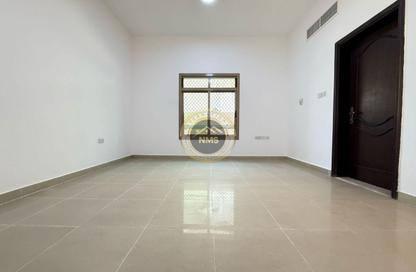 Apartment - Studio - 1 Bathroom for rent in Al Mushrif Villas - Al Mushrif - Abu Dhabi