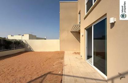 Villa - 2 - 4 for rent in Granada Villas - Granada - Mina Al Arab - Ras Al Khaimah