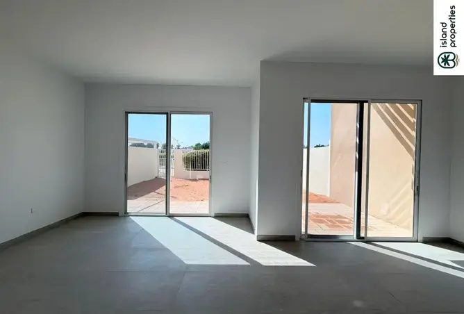 164568326 - Property Image 3