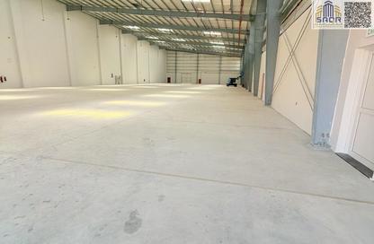 Warehouse - Studio - 5 for rent in Umm Dir - Umm Al Quwain