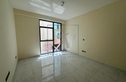 Apartment - 3 Bedrooms - 4 Bathrooms for rent in Amna House - Al Garhoud - Dubai