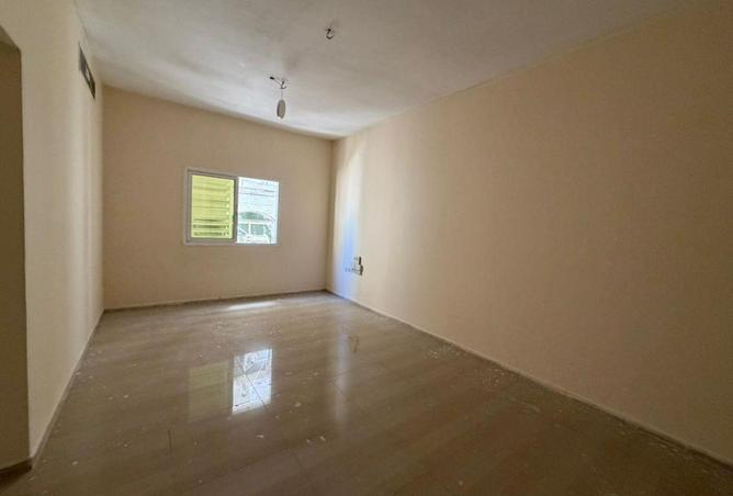 87460701 - Property Image 3