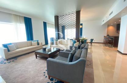 Apartment - 4 - 6 for sale in Fairmont Marina Residences - The Marina - Abu Dhabi