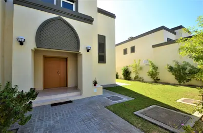 Villa - 3 Bedrooms - 4 Bathrooms for rent in Regional Large - Regional - Jumeirah Park - Dubai