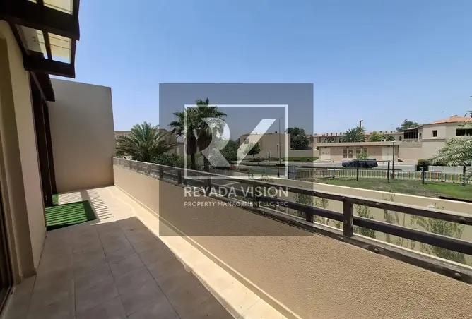 145968042 - Property Image 3