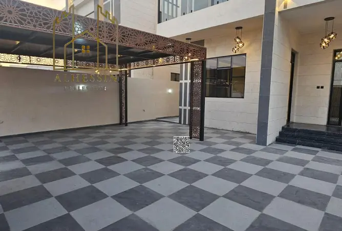 146007727 - Property Image 3