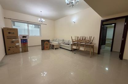 Apartment - 1 Bedroom - 2 Bathrooms for rent in Corniche Al Fujairah - Fujairah Apartment - 1 Bedroom - 2 Bathrooms for rent in Corniche Al Fujairah - Fujairah