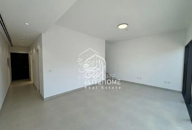 144168910 - Property Image 2