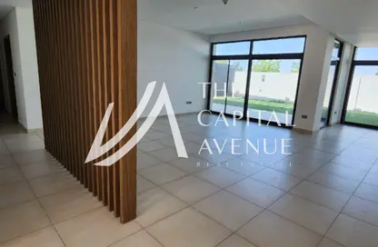 Villa - 4 Bedrooms - 5 Bathrooms for rent in West Yas - Yas Island - Abu Dhabi