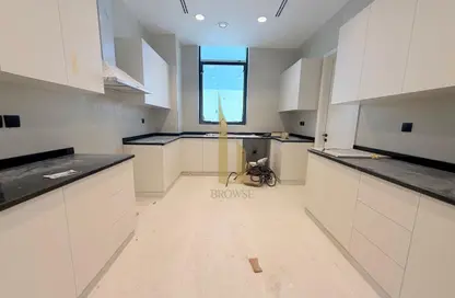 فيلا - 5 غرف نوم - 5 حمامات للايجار في فلل الجميرا 2 - جميرا 2 - جميرا - دبي