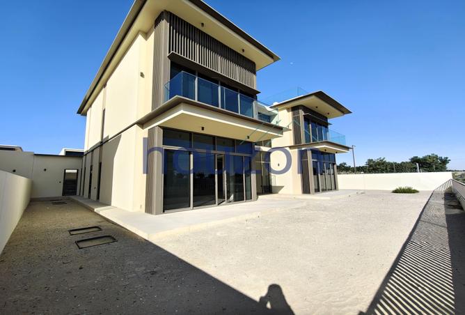 87028483 - Property Image 2