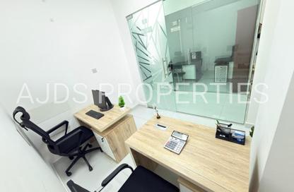 Office Space - Studio - 1 Bathroom for rent in Red Avenue - Al Garhoud - Dubai