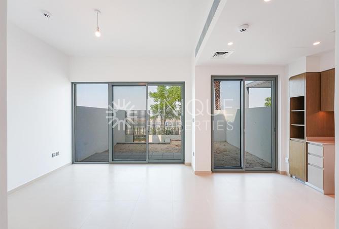 67443852 - Property Image 2