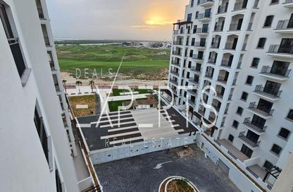 Apartment - 2 Bedrooms - 4 Bathrooms for rent in Residences E - Yas Golf Collection - Yas Island - Abu Dhabi Apartment - 2 Bedrooms - 4 Bathrooms for rent in Residences E - Yas Golf Collection - Yas Island - Abu Dhabi