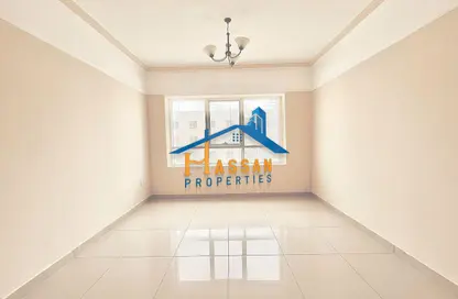 Apartment - 1 Bedroom - 2 Bathrooms for rent in Al Khan 9 building - Al Khan - Sharjah